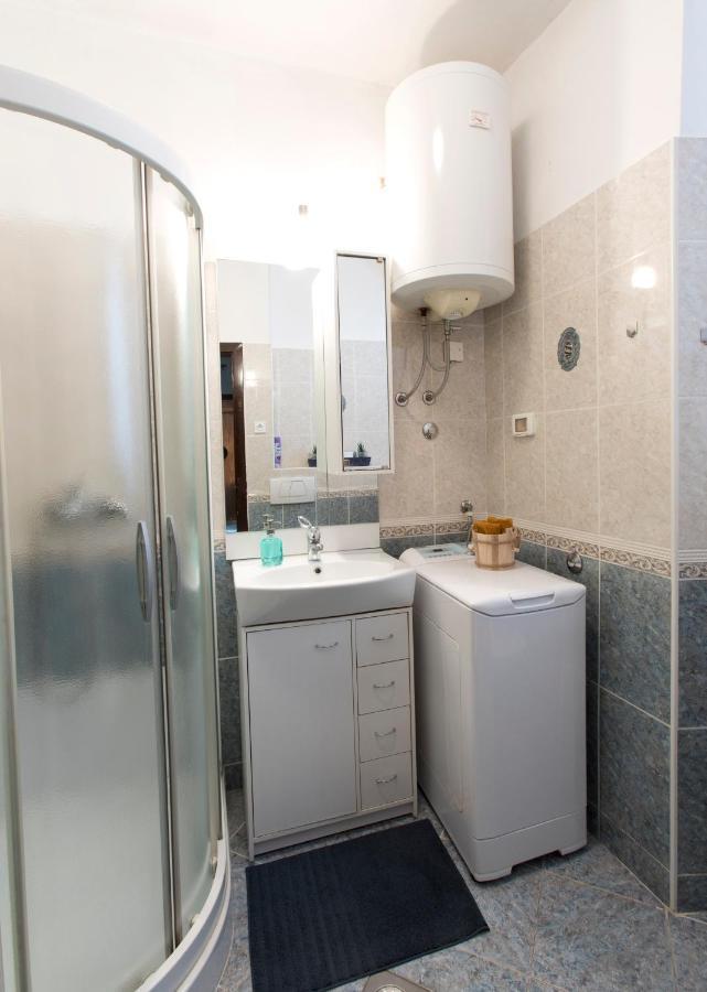 Apartma Rozi Koper Zewnętrze zdjęcie