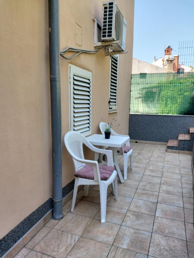 Apartma Rozi Koper Zewnętrze zdjęcie